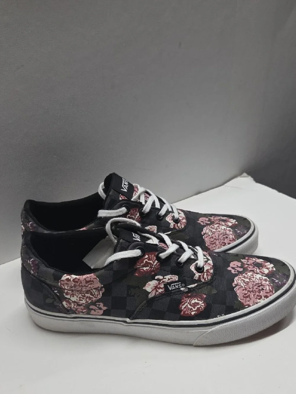 Vans Women's Black Checkerboard Low-Top Sneakers with Pink Floral Print